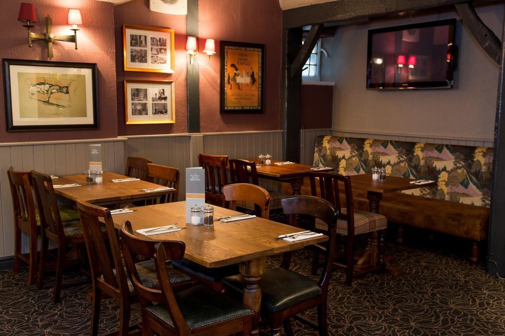 The Old Bell - Warminster 호텔 외부 사진