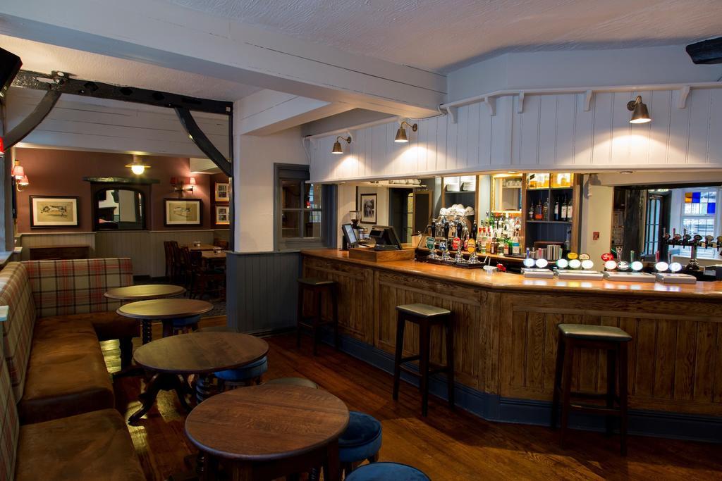 The Old Bell - Warminster 호텔 외부 사진